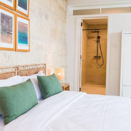 San Anton Suites Attard Bagian luar foto