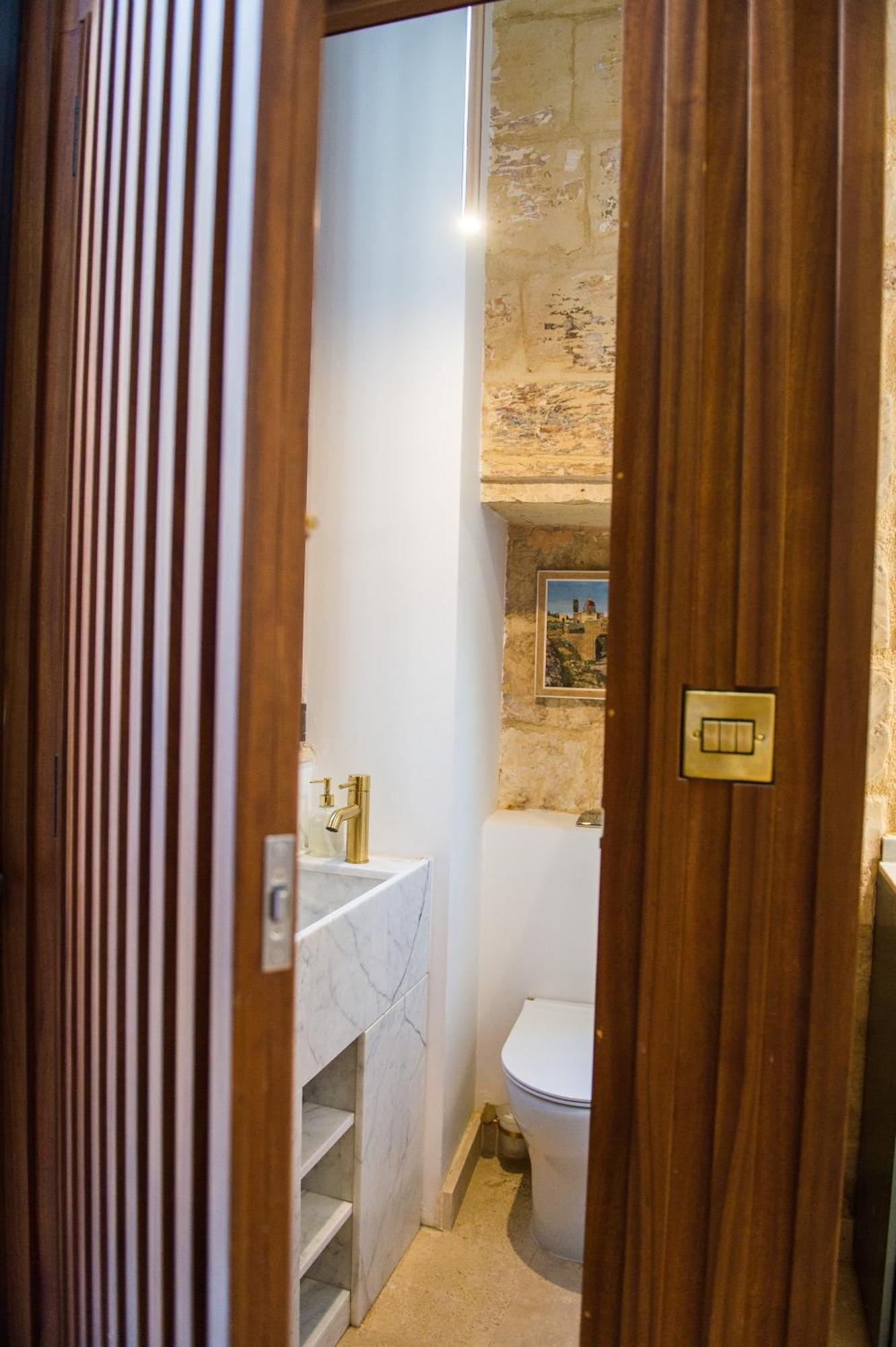 San Anton Suites Attard Bagian luar foto